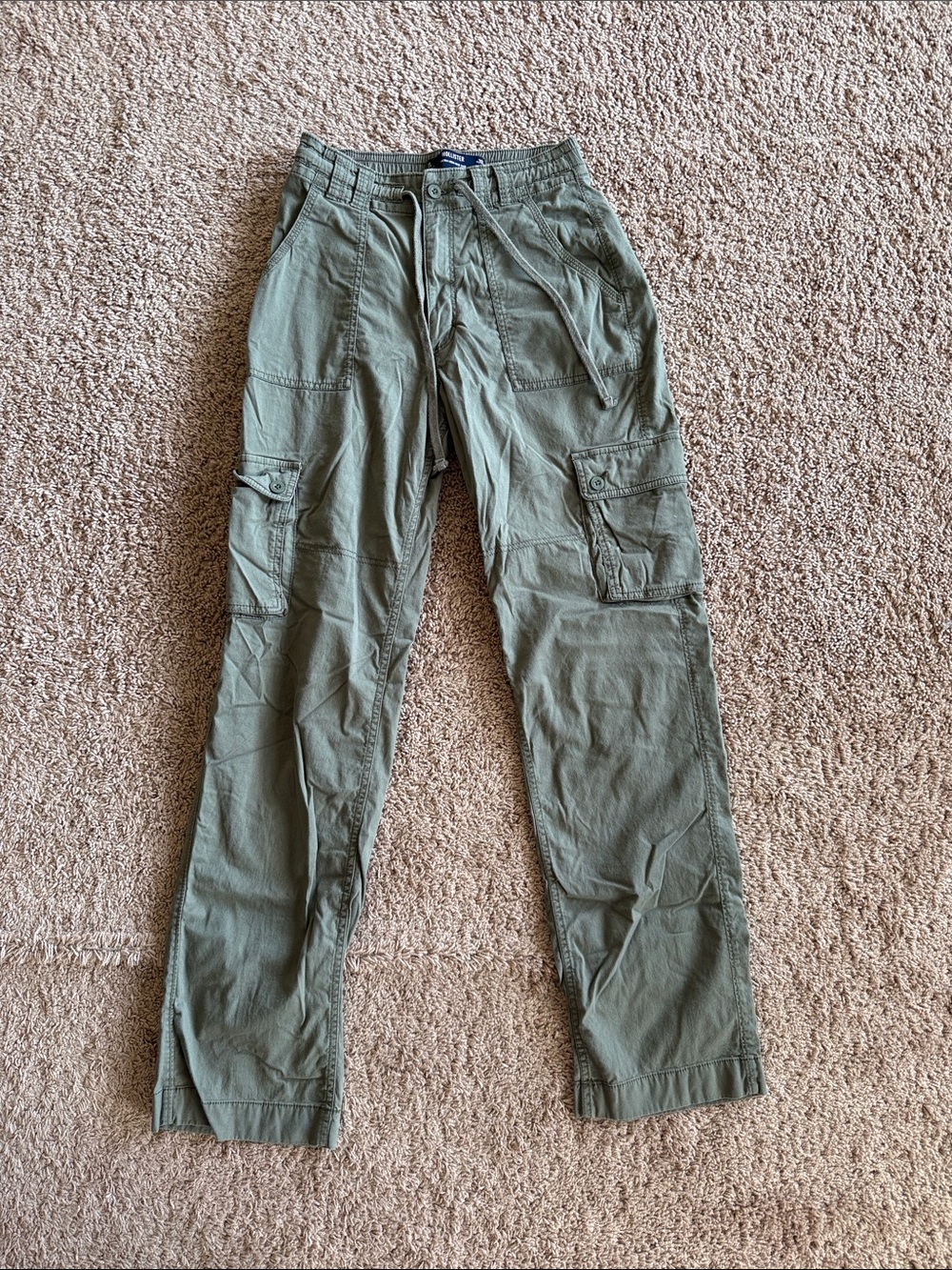 Hollister Women’s Cargo Pants Ultra High Rise 2L / 26L